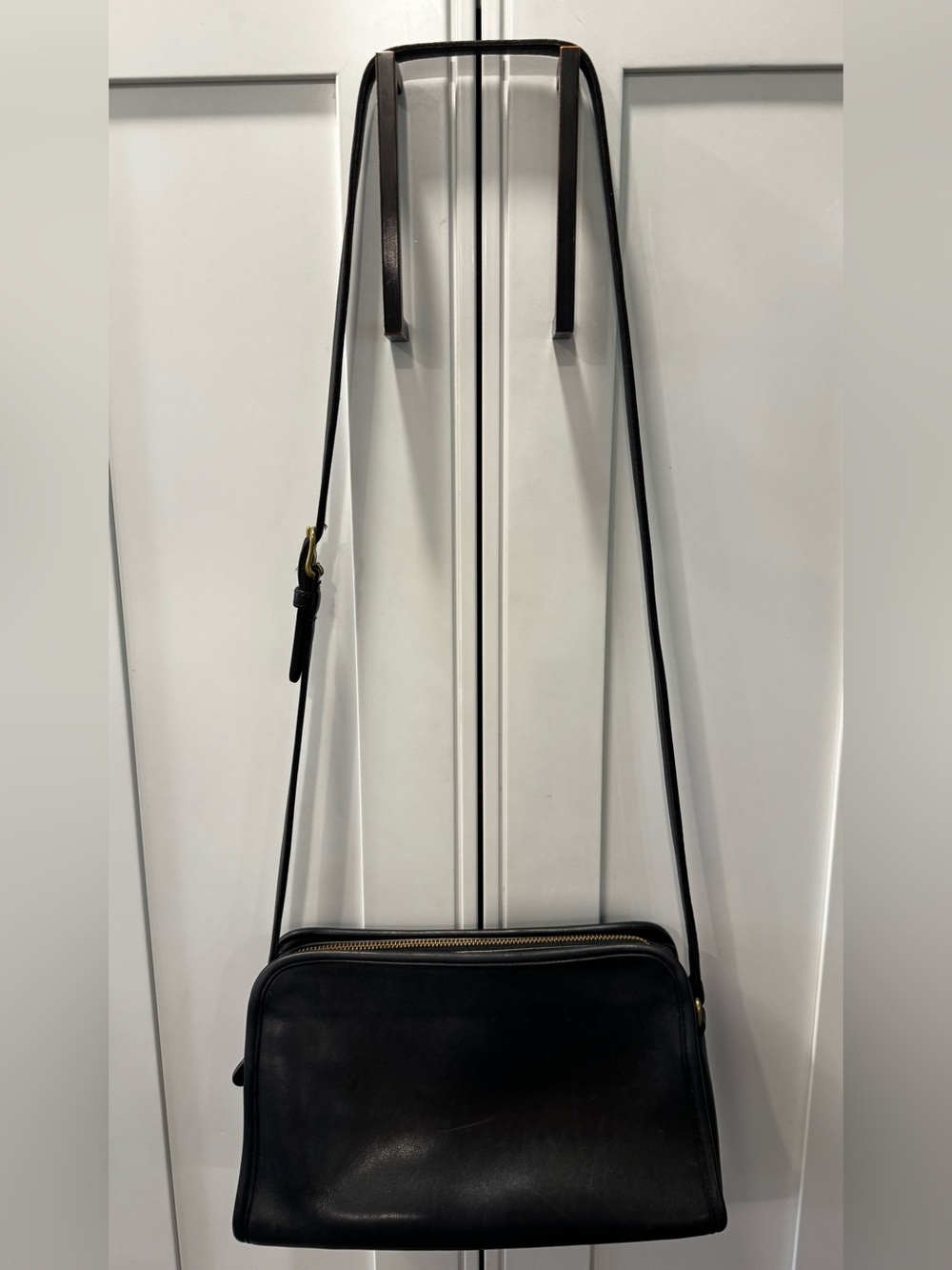 Vintage Coach 9814 Sutton Crossbody Bag Black United States